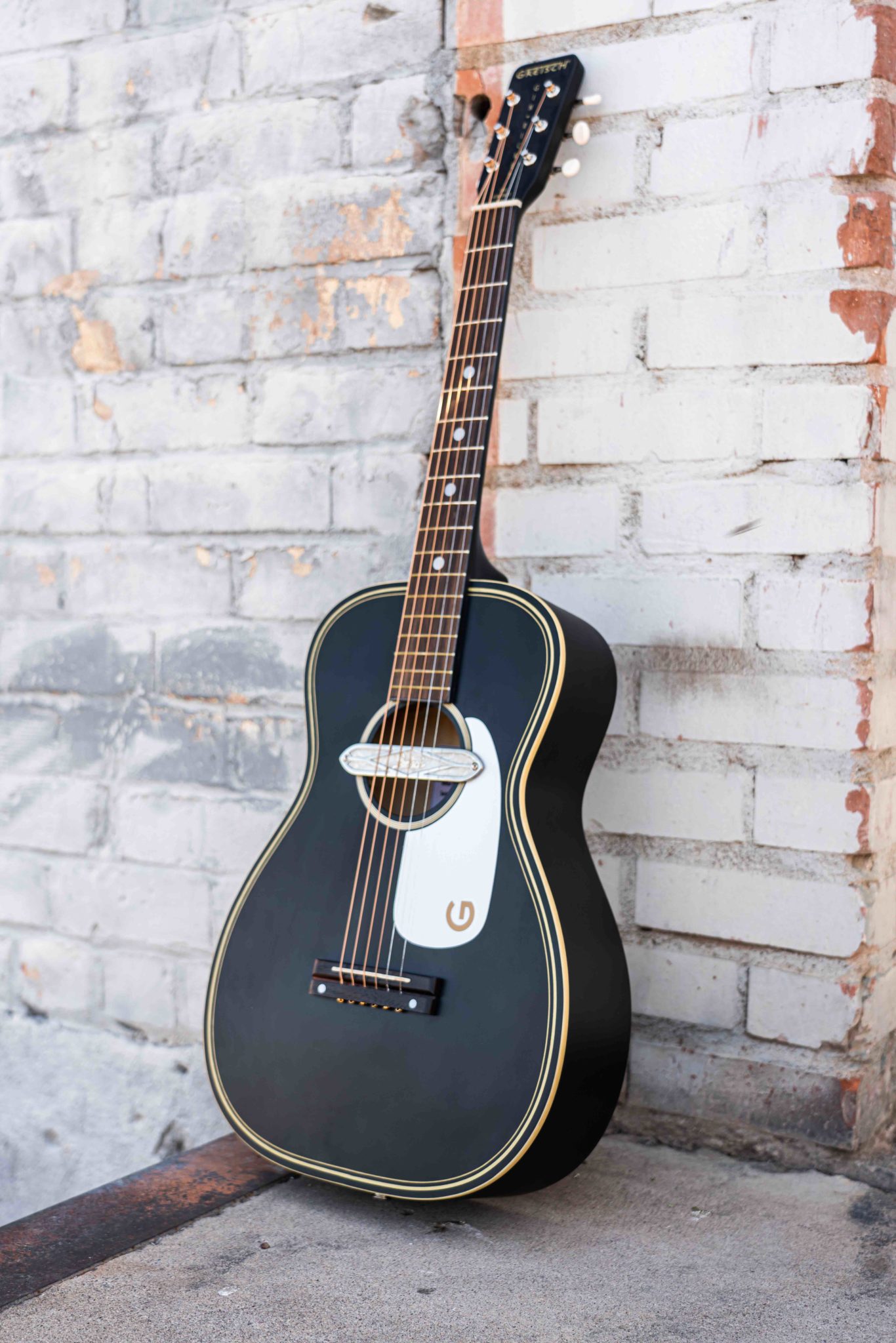 ‘Acoustic Guitar’ Loves the Gretsch G9520E Gin Rickey’s Tonal Offerings